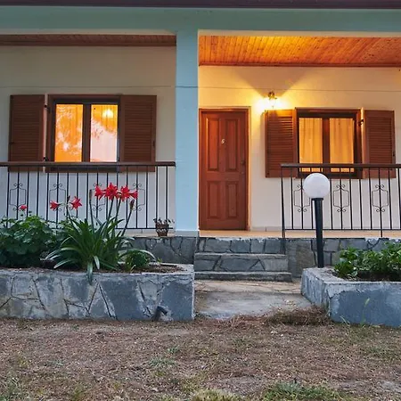 Apartament House Rena